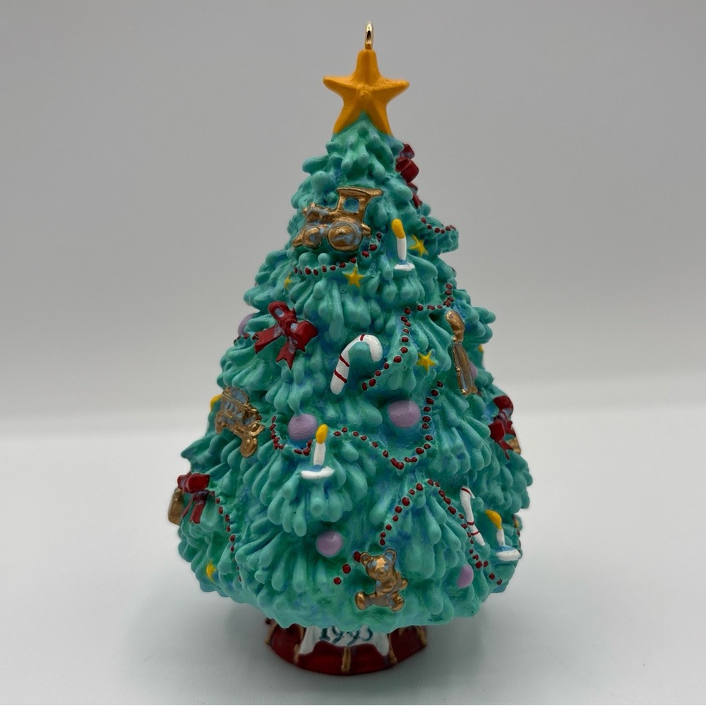 Hallmark Keepsake Ornament Trimmed With Memories 1993 Members Only Ornament